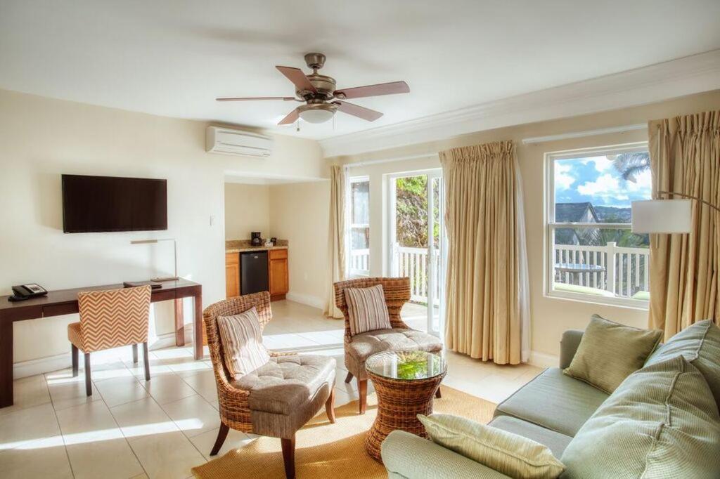 Ocean Terrace Inn Hotel Basseterre 外观 照片